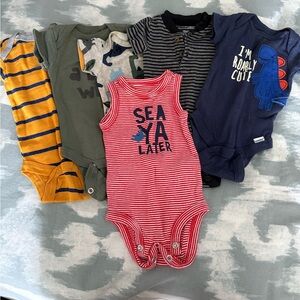 Set of 6 Newborn Onesies